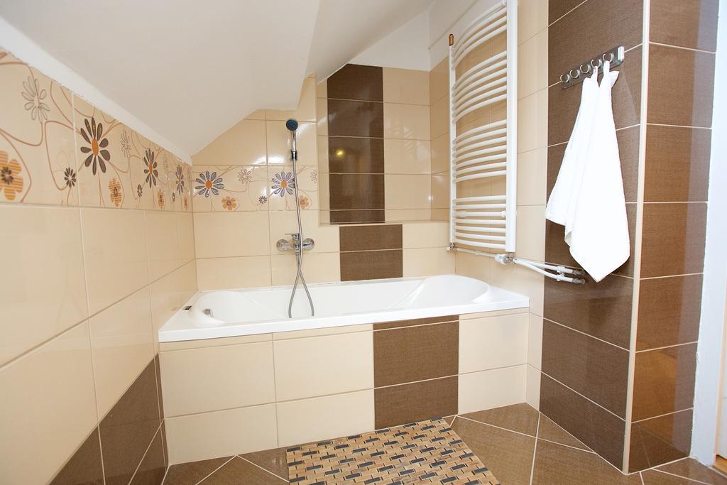 Appartement Fonix Apartmanhaz Hajdúszoboszló