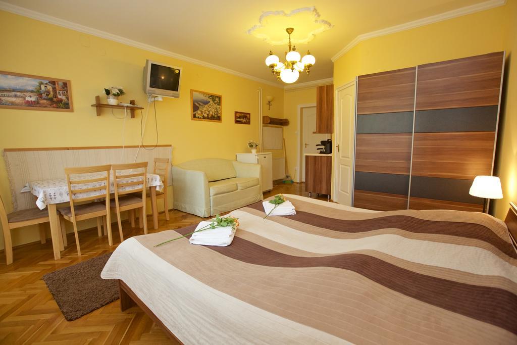 Appartement Fonix Apartmanhaz
