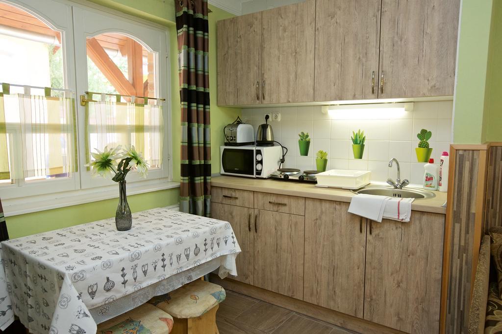 Appartement Fonix Apartmanhaz *